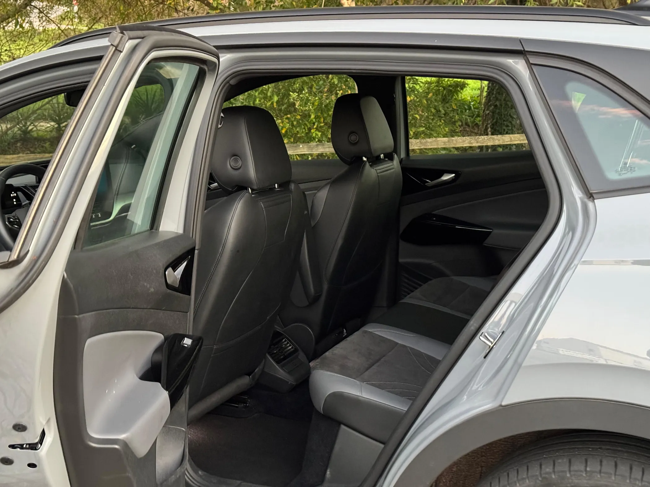 imgi_37_API_NCAUTO_17641783884890-0