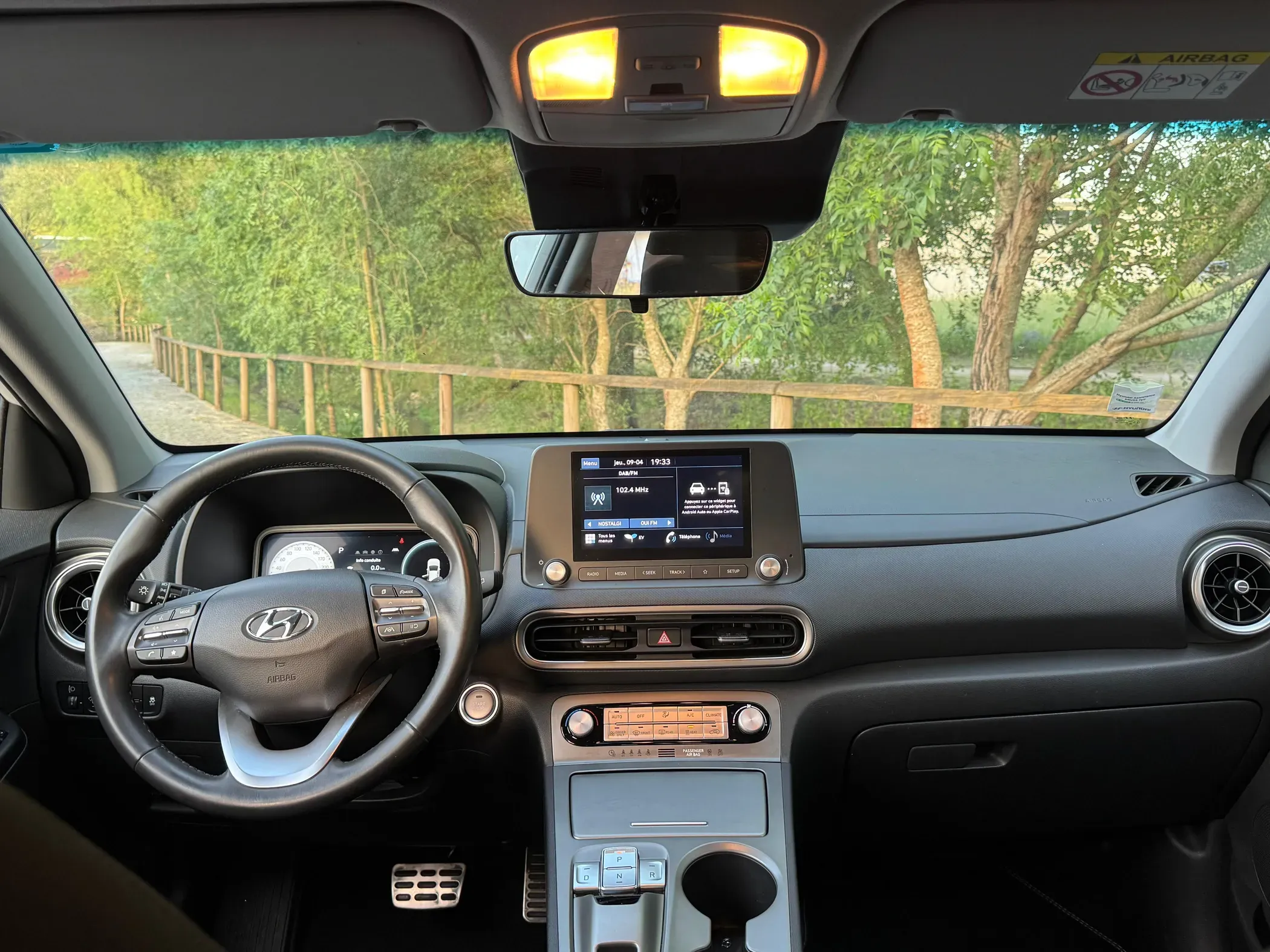 
								Hyundai Kauai full									