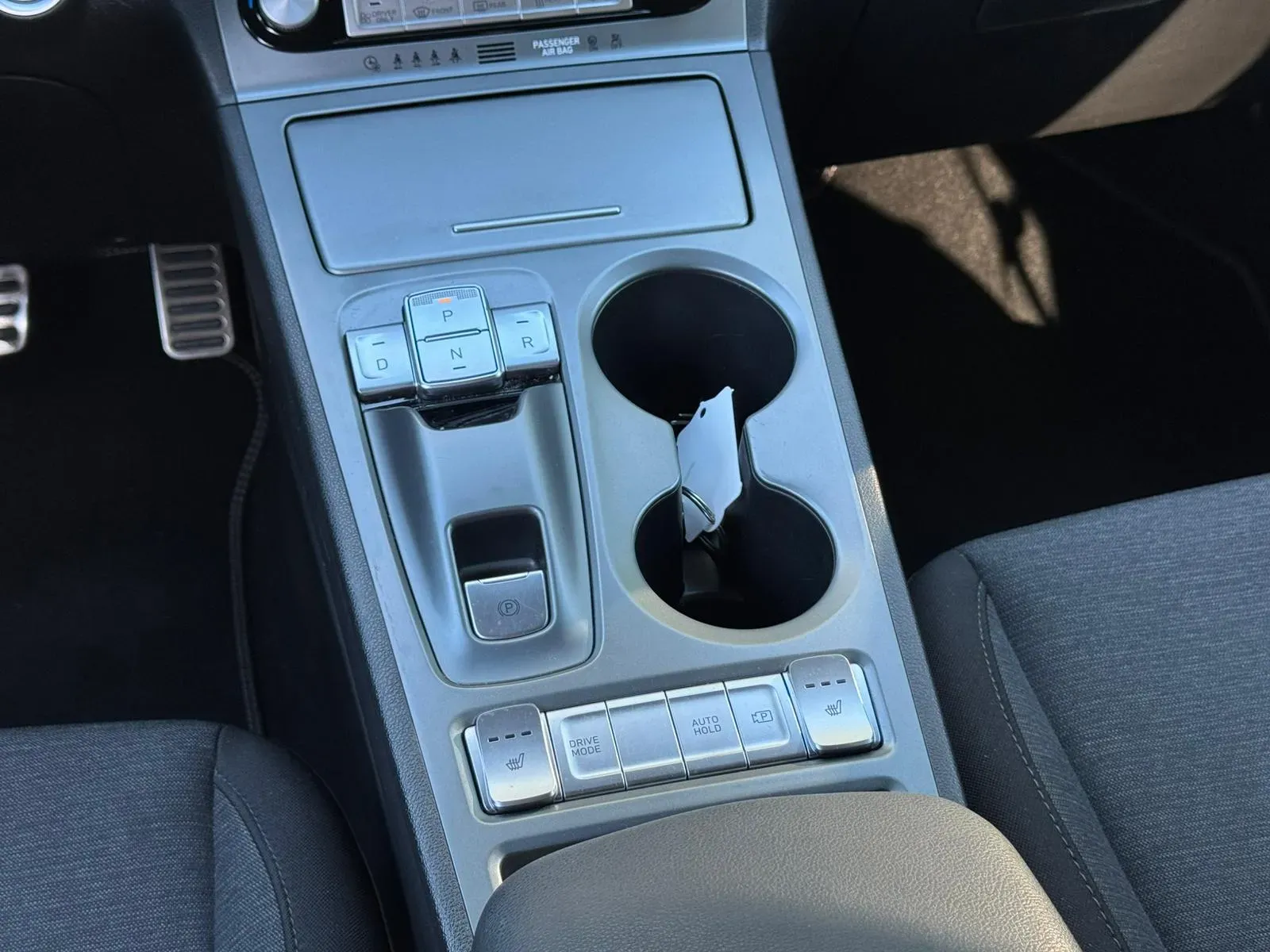 
								Hyundai Kauai full									