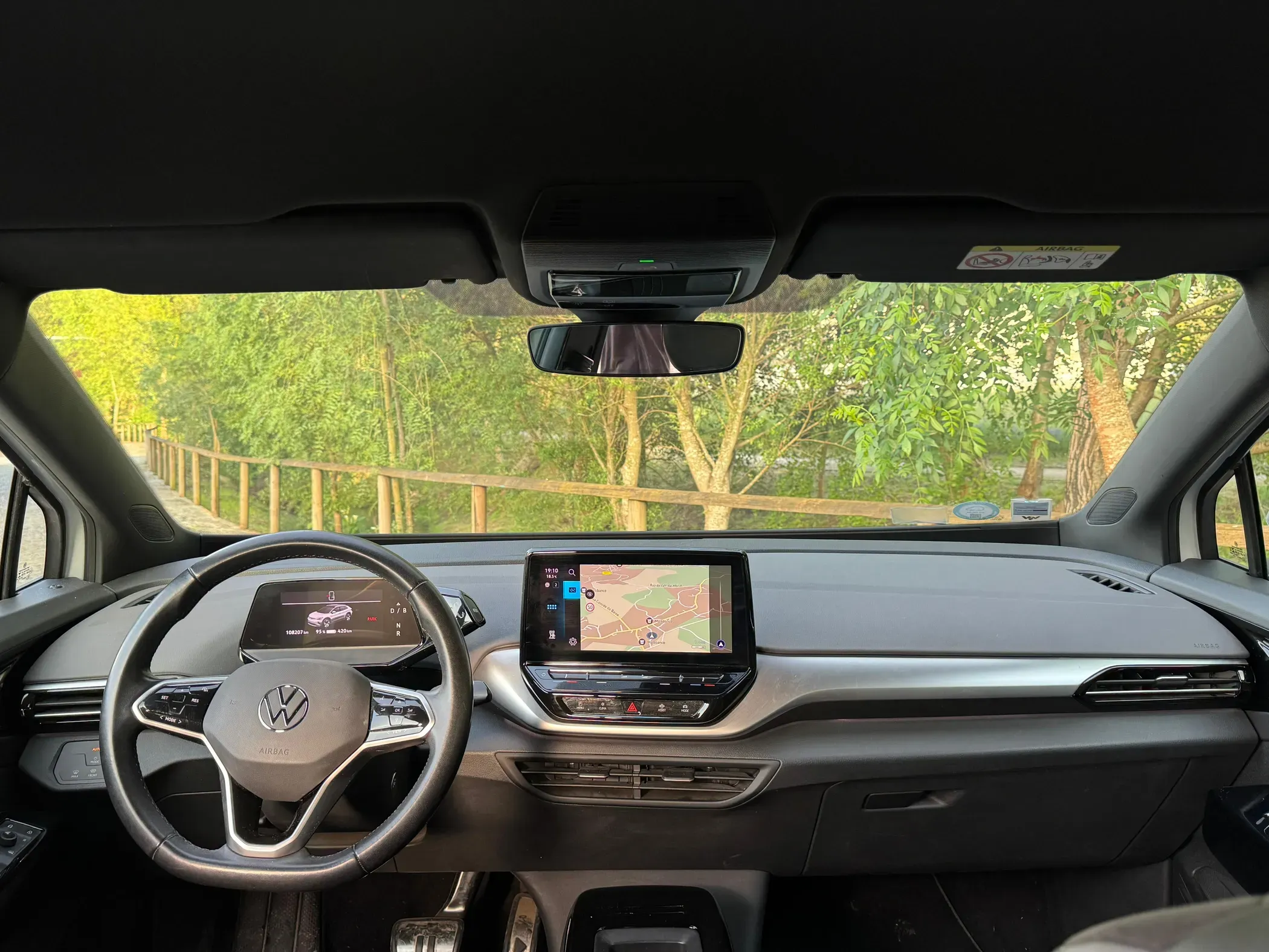 
								Volkswagen ID.4 full									