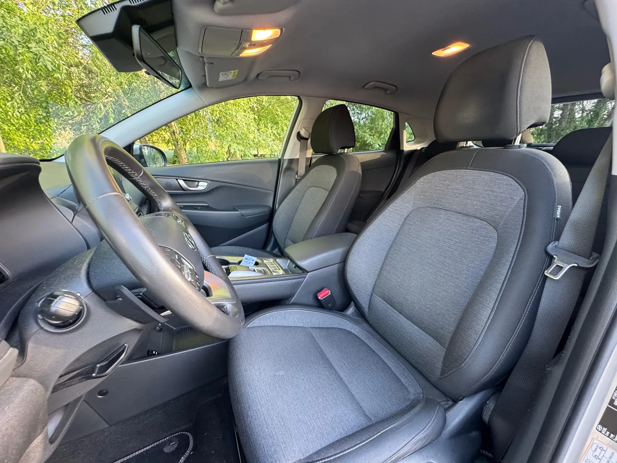 
								Hyundai Kauai full									