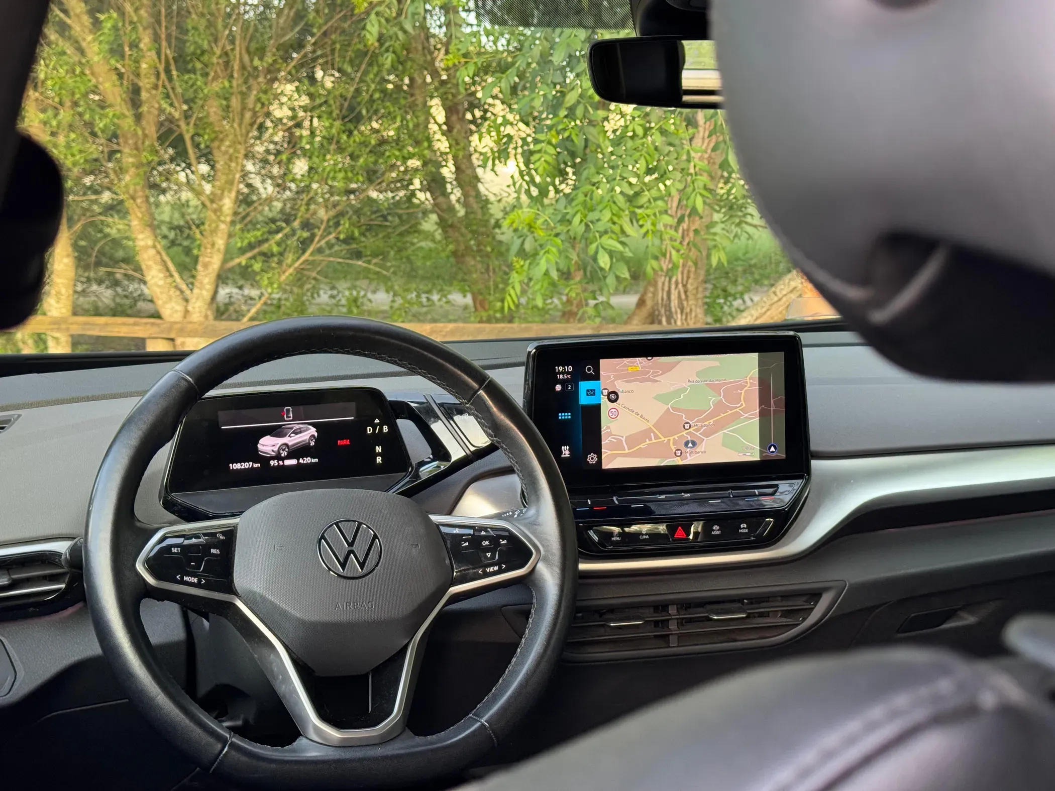 
								Volkswagen ID.4 full									