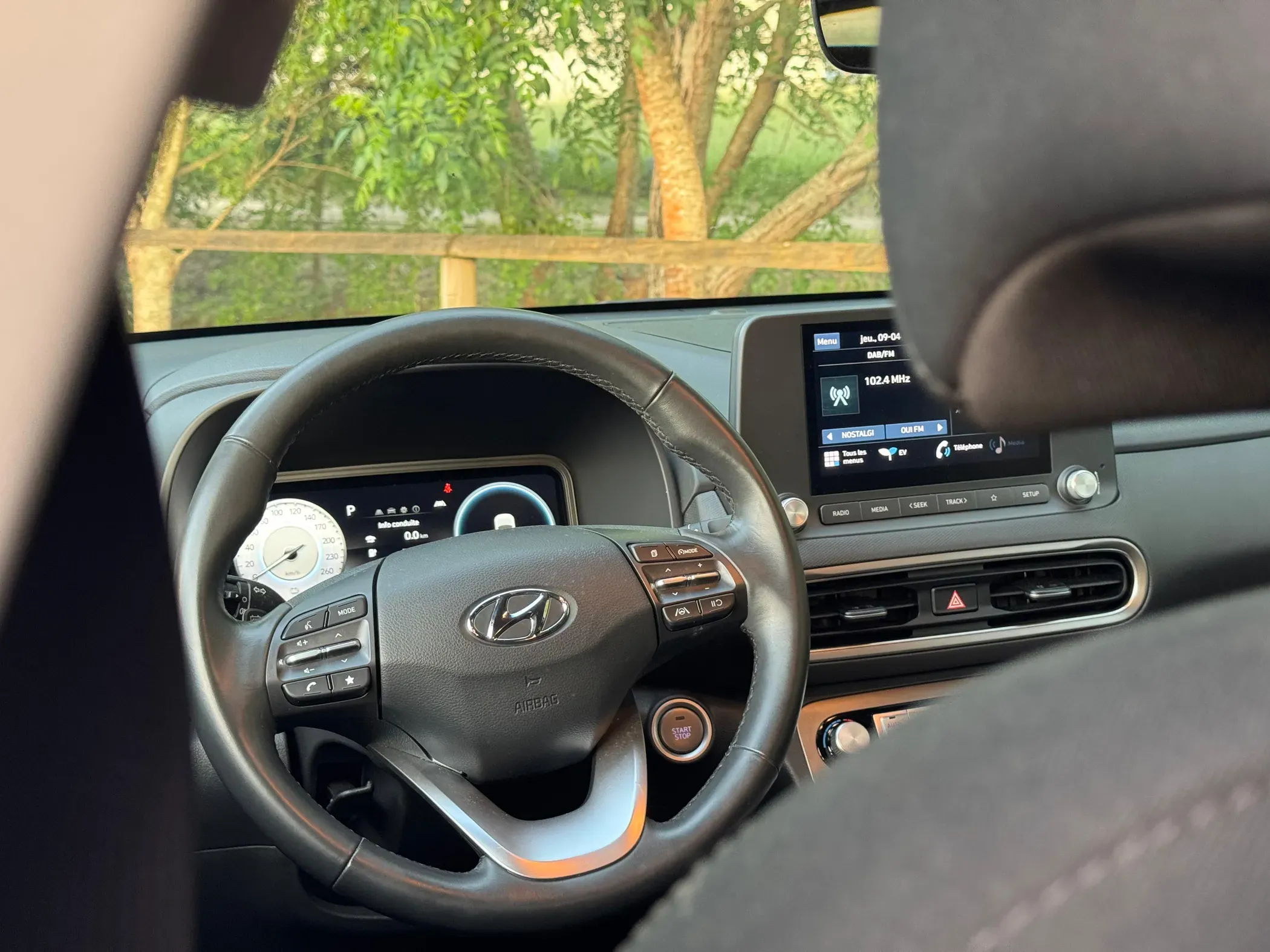 
								Hyundai Kauai full									