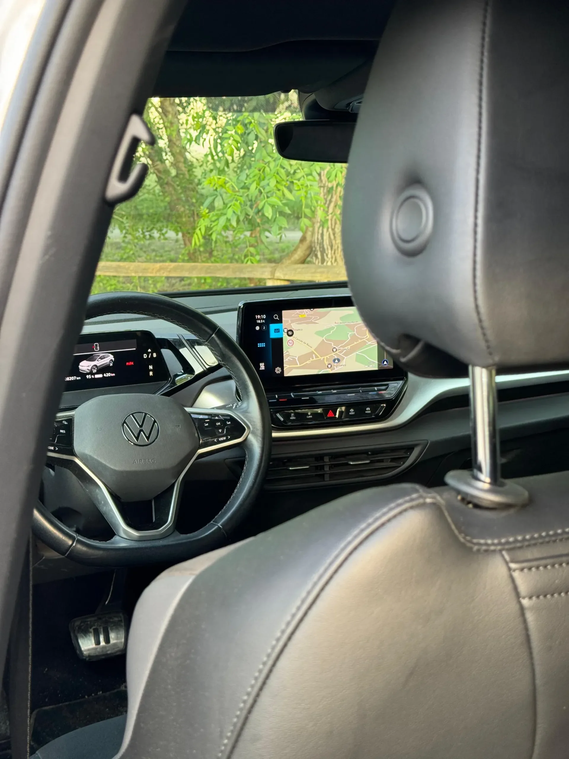
								Volkswagen ID.4 full									