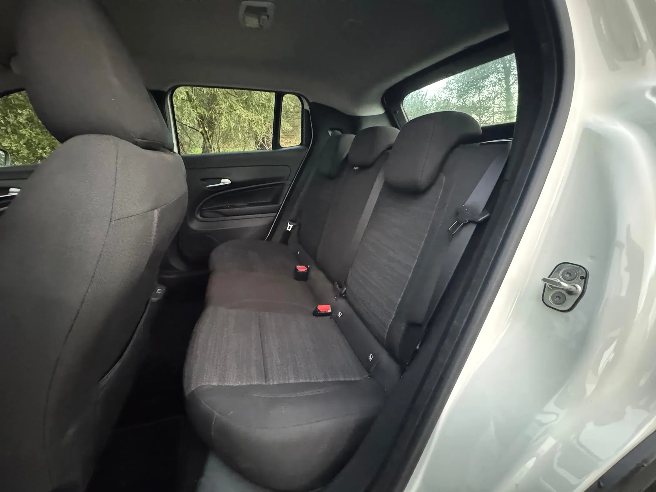 
								Jeep Avenger full									