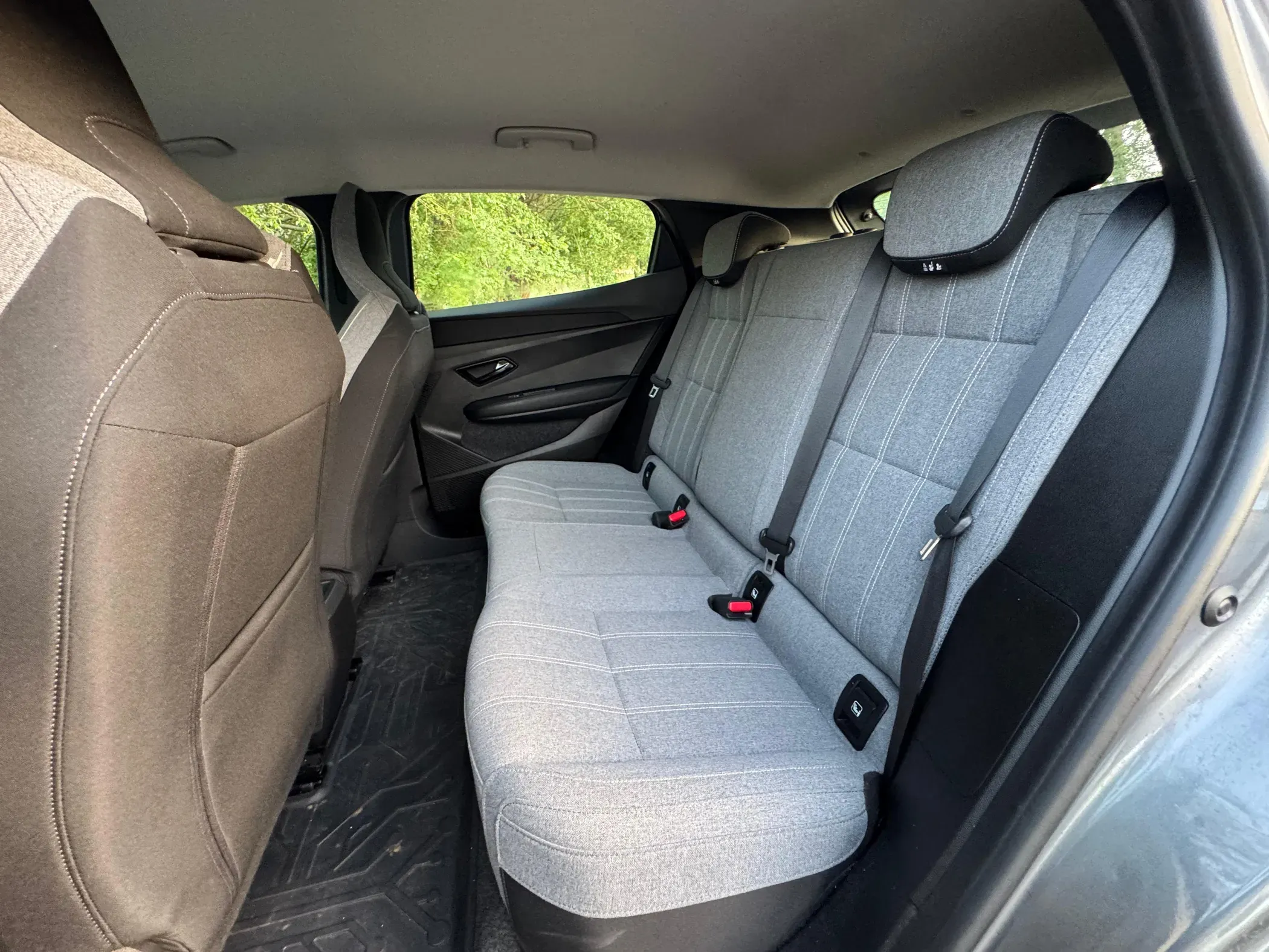 
								Renault Mégane E-Tech full									