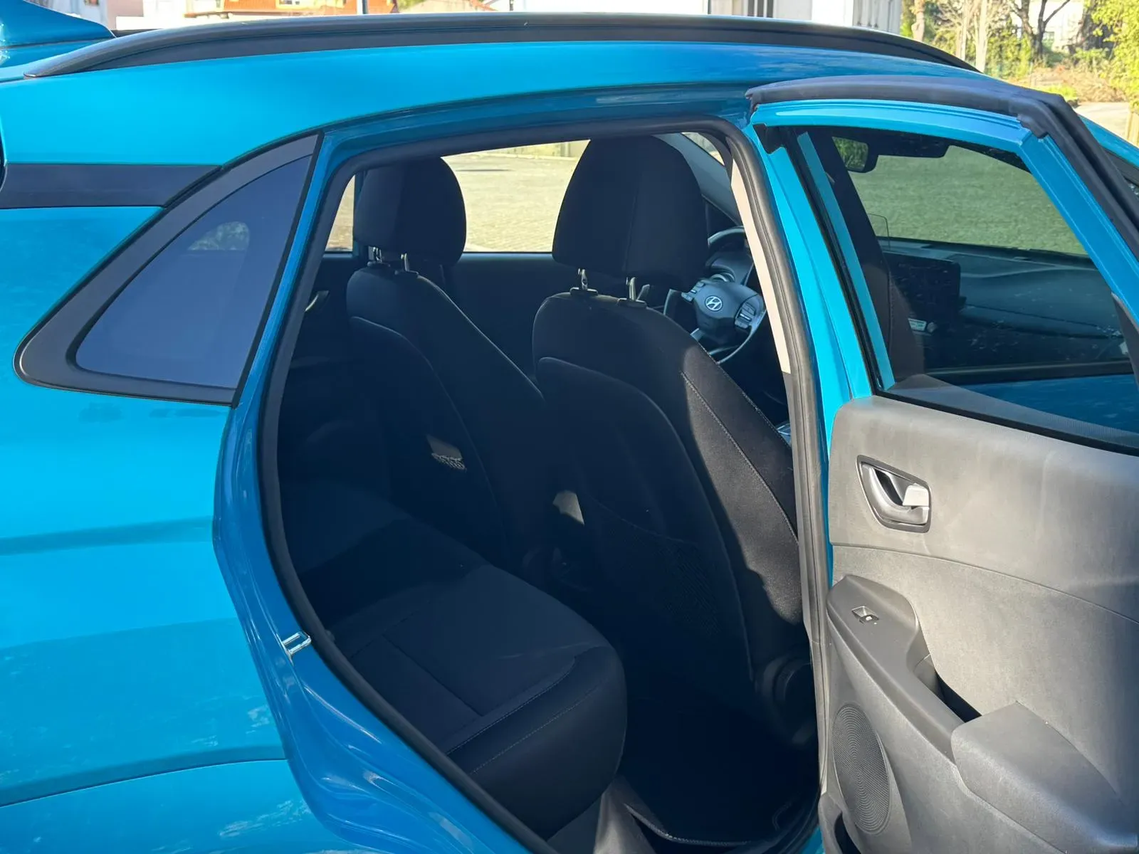 
								Hyundai Kauai full									