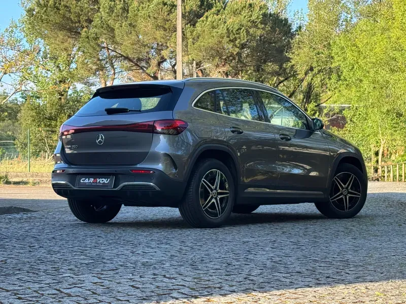 
								Mercedes Benz EQA 250 full									