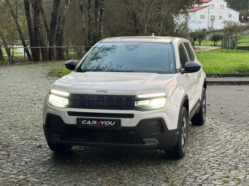 
								Jeep Avenger full									