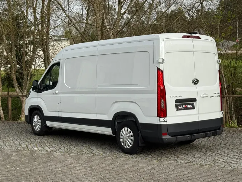 
								Maxus eDeliver full									