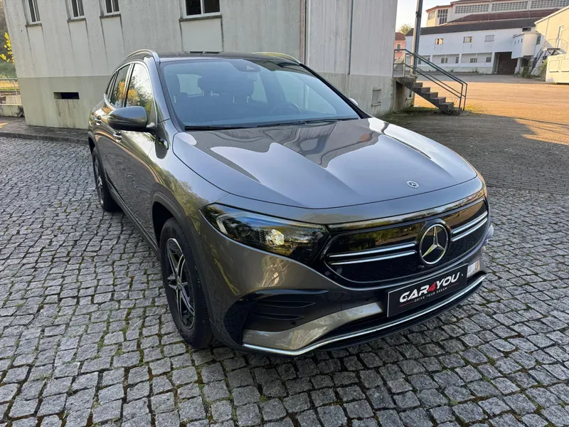 
								Mercedes Benz EQA 250 full									