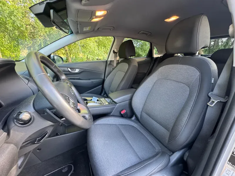 
								Hyundai Kauai full									