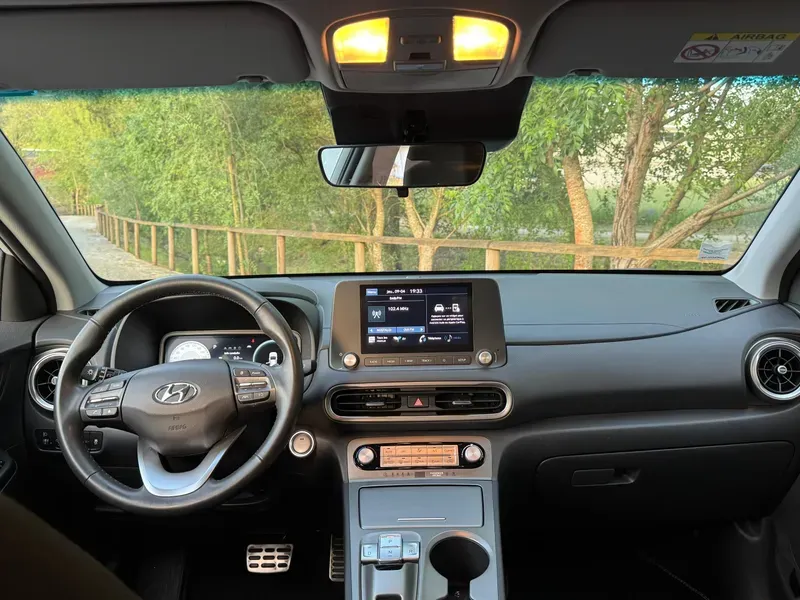 
								Hyundai Kauai full									