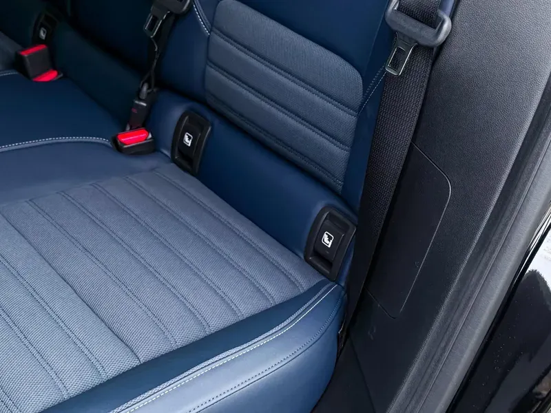 
								Alpine A290 full									