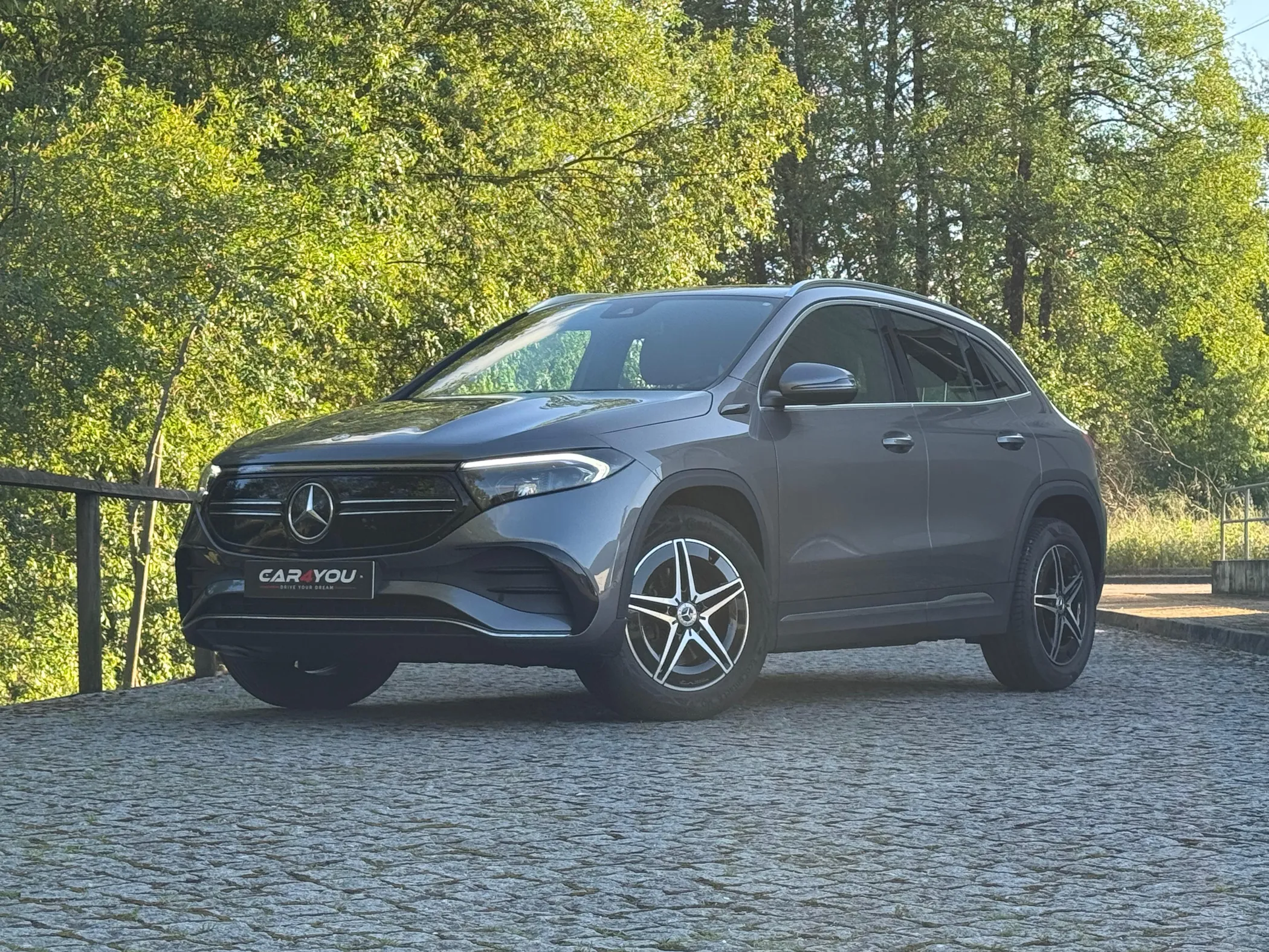 Mercedes Benz EQA AMG